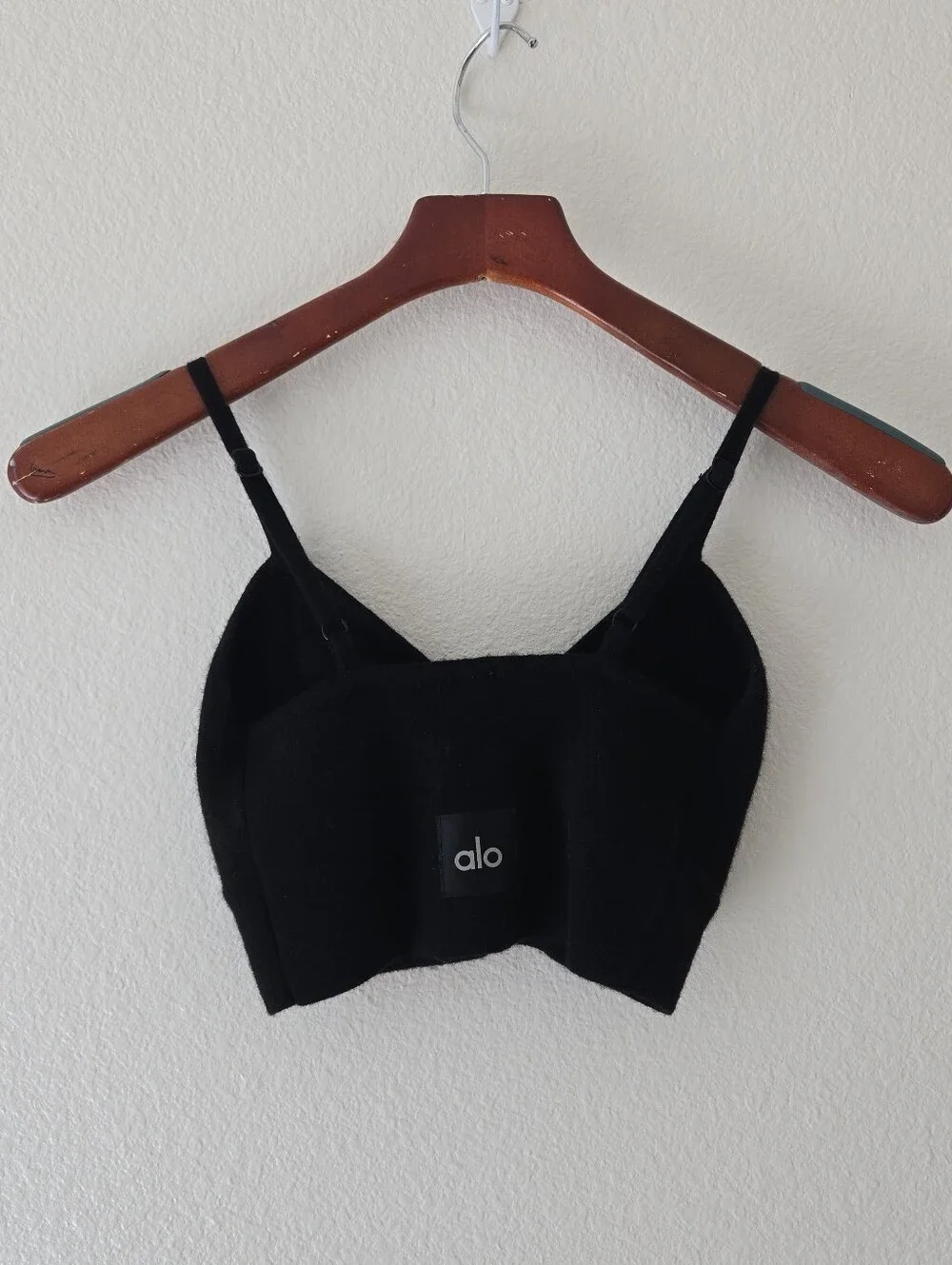 Alo Yoga Cashmere Jet Set Bra in Black XS  Quite Luxury Athlesure Bralette